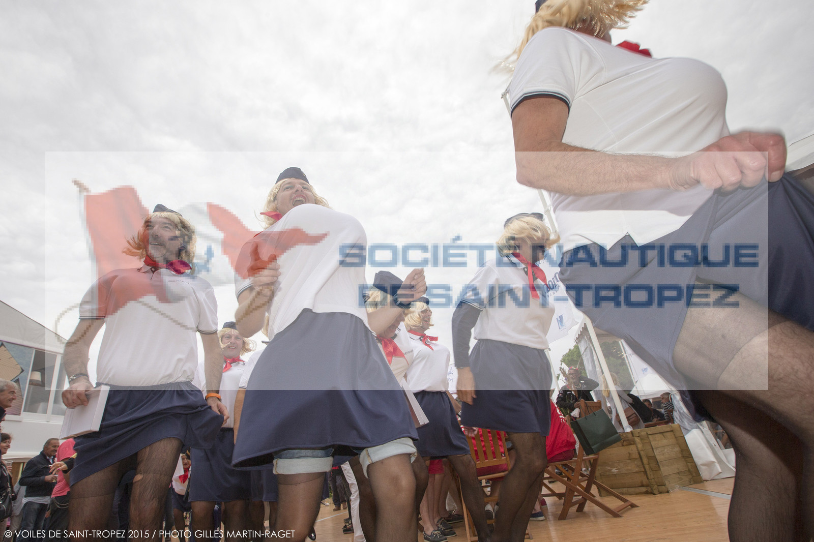 01 10 2025, Saint-Tropez (FRA,83) , Voioes de Saint-Tropez 2015, Day 4, Crew parade 01 10 2025, Saint-Tropez (FRA,83) , Voioes de Saint-Tropez 2015, Day 4, Crew parade