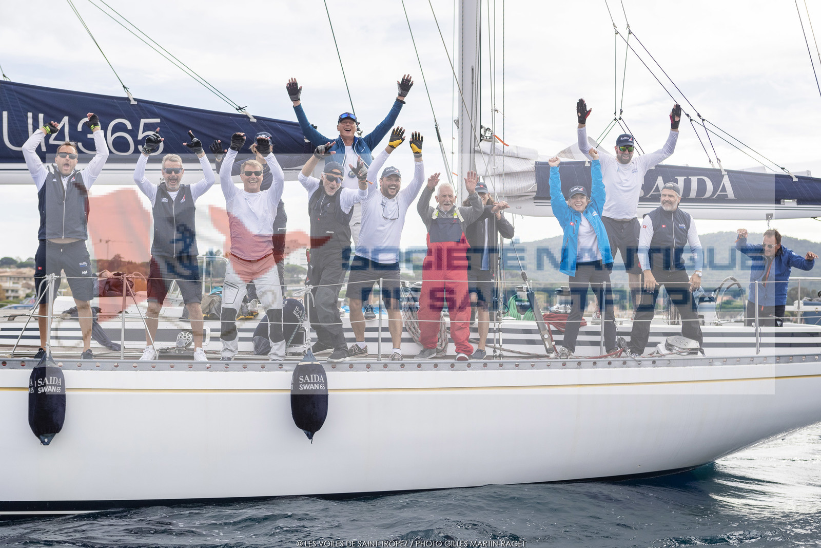 08 10 2022, Saint-Tropez (FRA,83), Voiles de Saint-Tropez 2022,  Race 4 (abandonned), Saida crew (winner divsion 4)