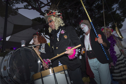 02 10 2014, Saint-Tropez (FRA,83), Voiles de Saint-Tropez 2014, Day 4, défilé des équipages   crew parade