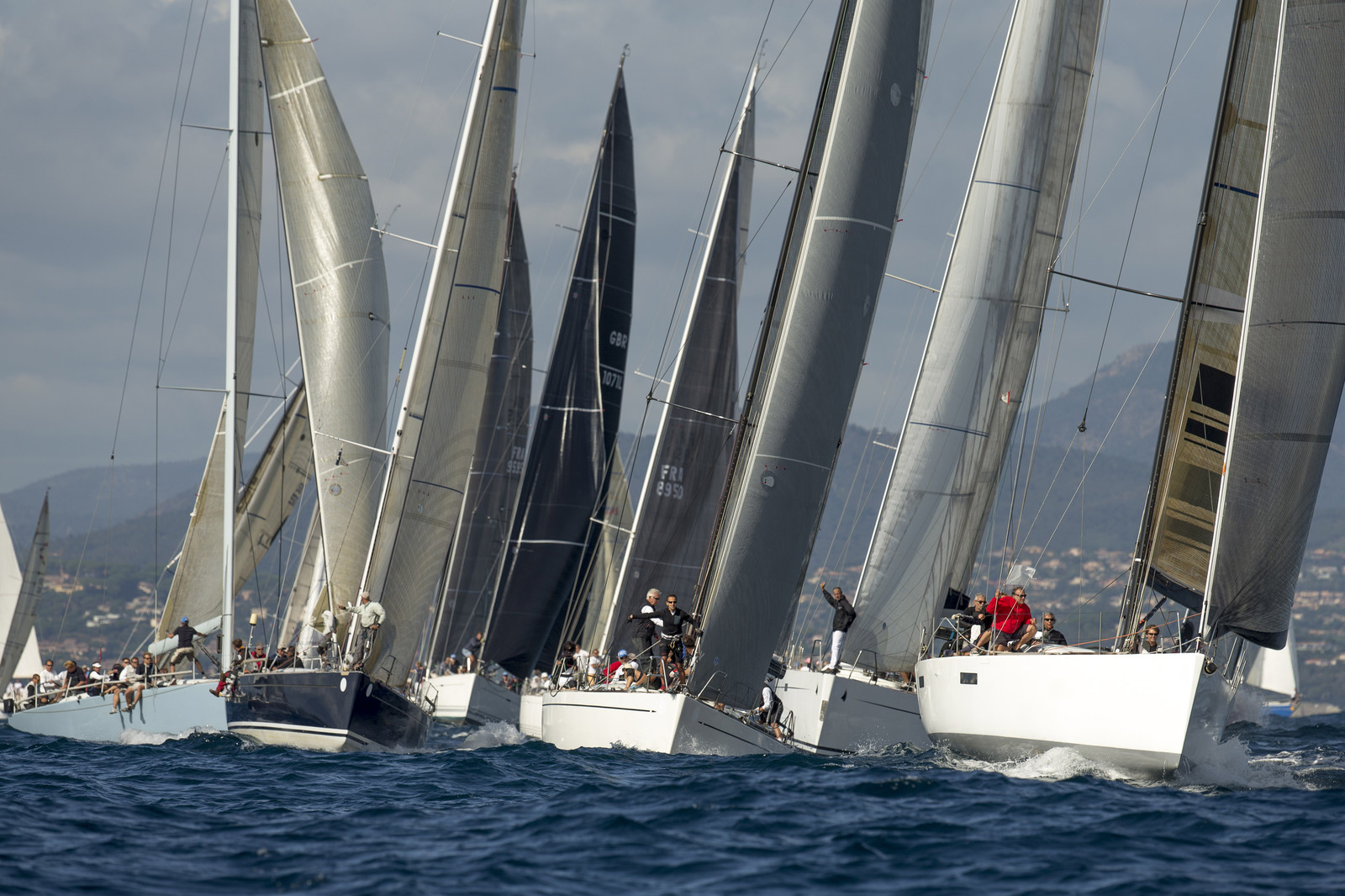 GMR_VST013D6_2247.jpg GMR_VST013D6_2247.jpg