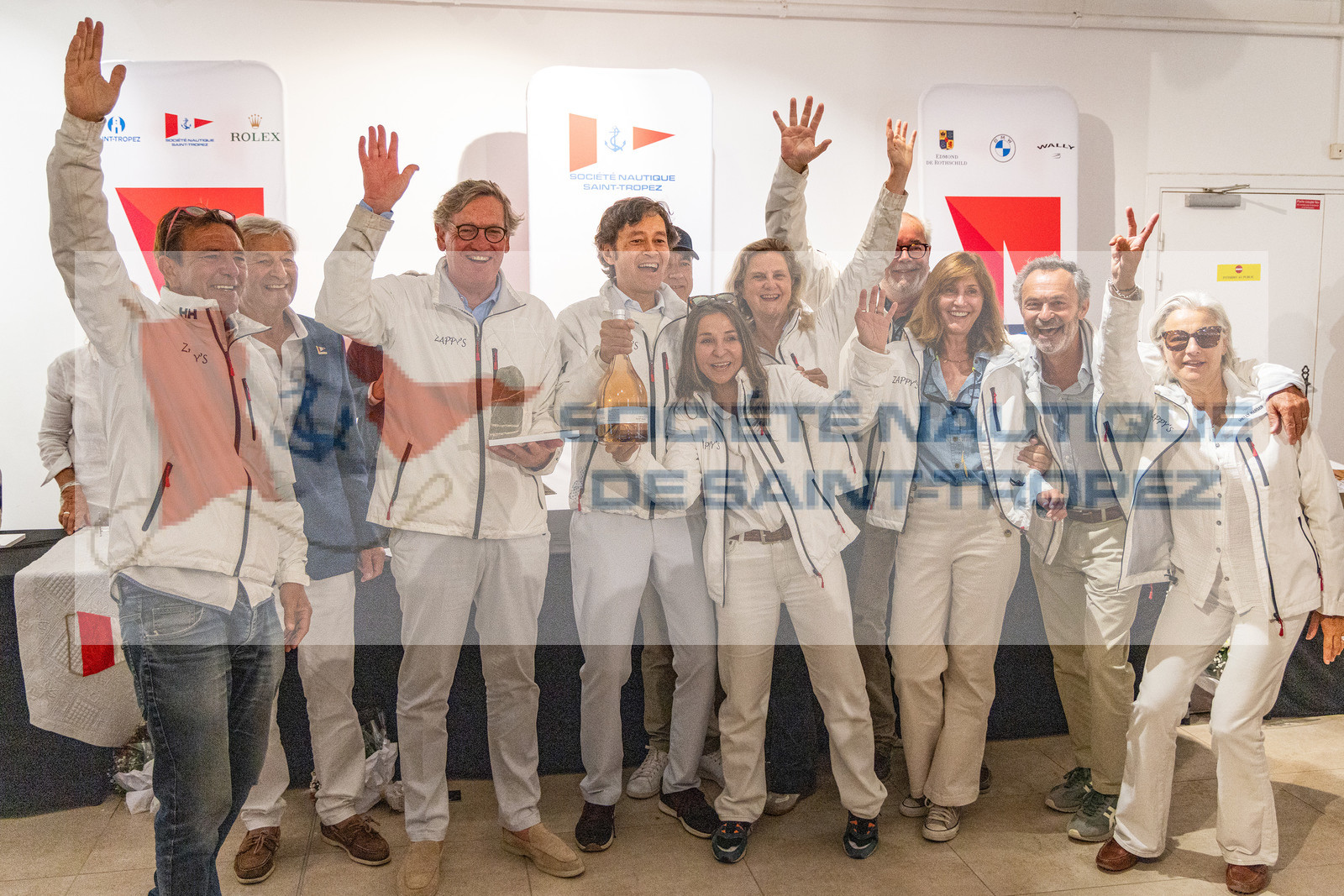 GMR_VST25_16178.jpg GMR_VST25_16178.jpg