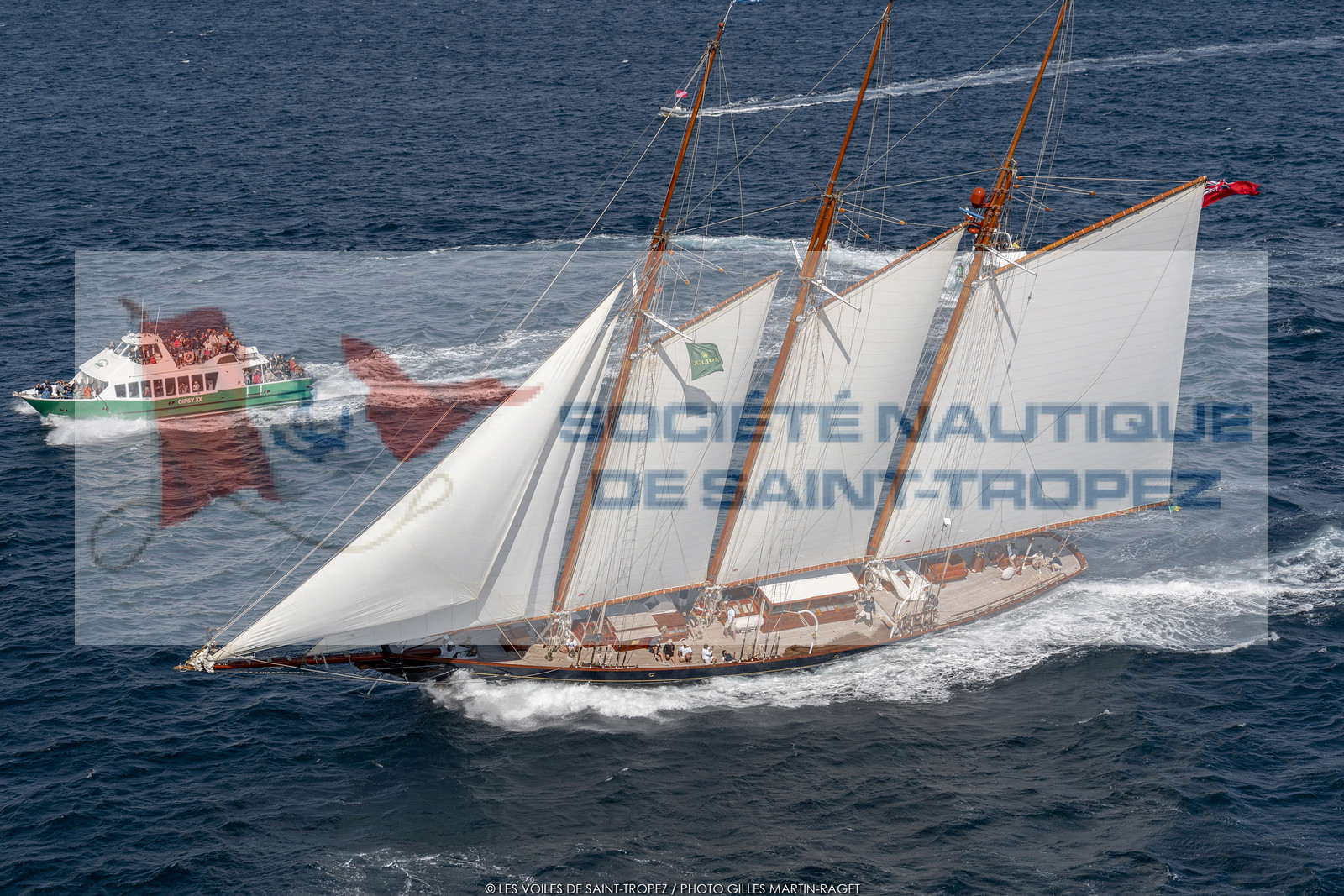 28 09 2022? Saint-Tropez,(FRA,83), Les Voiles de Saint-Tropez 2022 Régate N° 2 poup les modernes, navigation libre pour les grandes goélettes