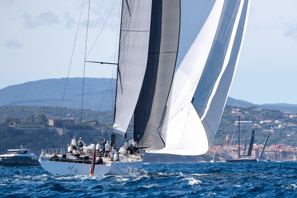 29 09 2024, Saint-Tropez (FRA), Les Voiles de Saint-Tropez 2024, Day 2, Trainings