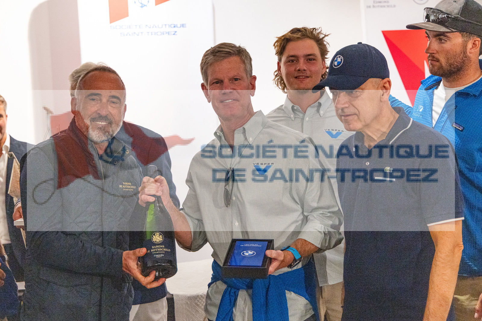 GMR_VST25_16165.jpg GMR_VST25_16165.jpg