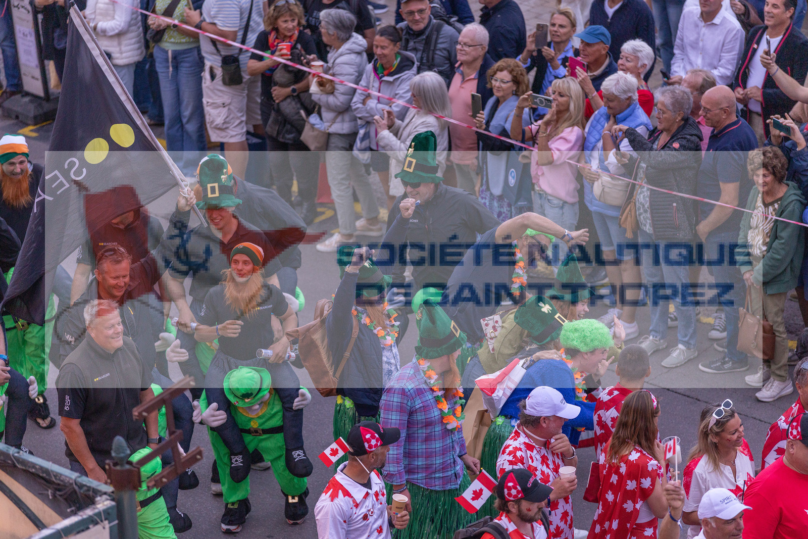 02 10 2025, Saint-Tropez (FRA), Les Voiles de SAint-Tropez 2025, Défilé des équipages 02 10 2025, Saint-Tropez (FRA), Les Voiles de SAint-Tropez 2025, Défilé des équipages