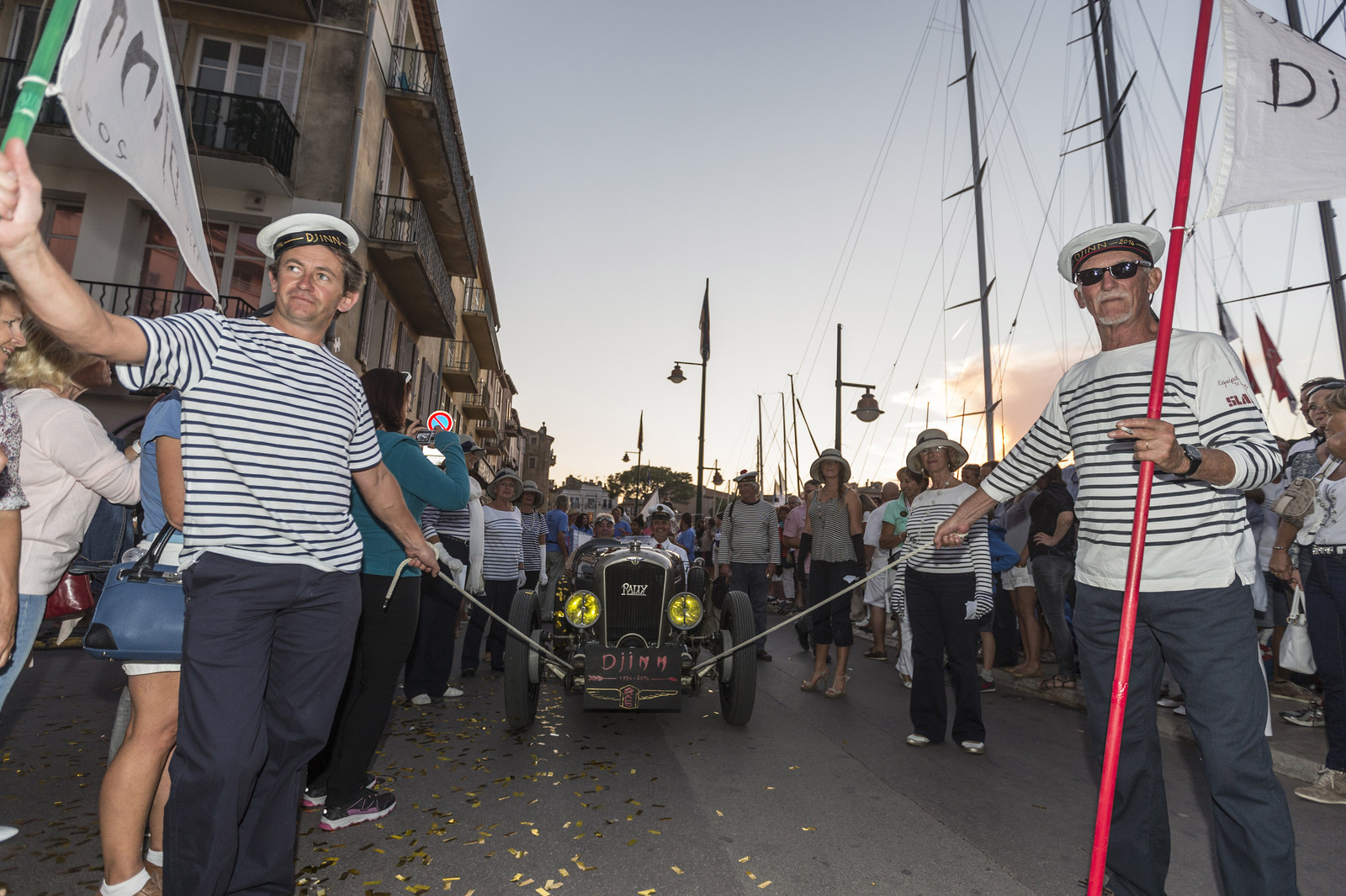 02 10 2014, Saint-Tropez (FRA,83), Voiles de Saint-Tropez 2014, Day 4, défilé des équipages   crew parade