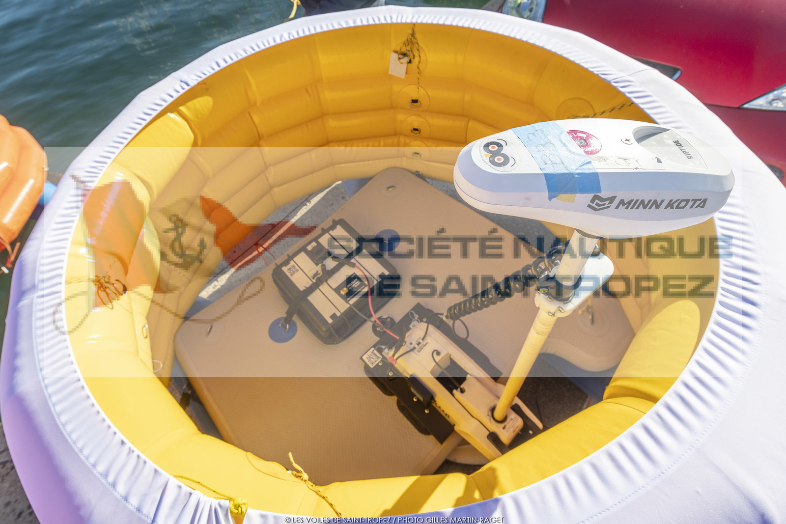 26 09 2022, Saint-Tropez (FRA,83), Voiles de Saint-Tropez 2022, premier jour de course, nouvelles bouées dynamiques positionnables à distance 26 09 2022, Saint-Tropez (FRA,83), Voiles de Saint-Tropez 2022, premier jour de course, nouvelles bouées dynamiques positionnables à distance