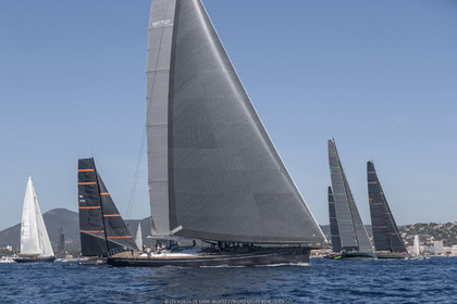 04 10 2022, Saint-Tropez (FRA,83), Voiles de Saint-Tropez 2022, Semaine 2 réservée aux maxis,  race 1